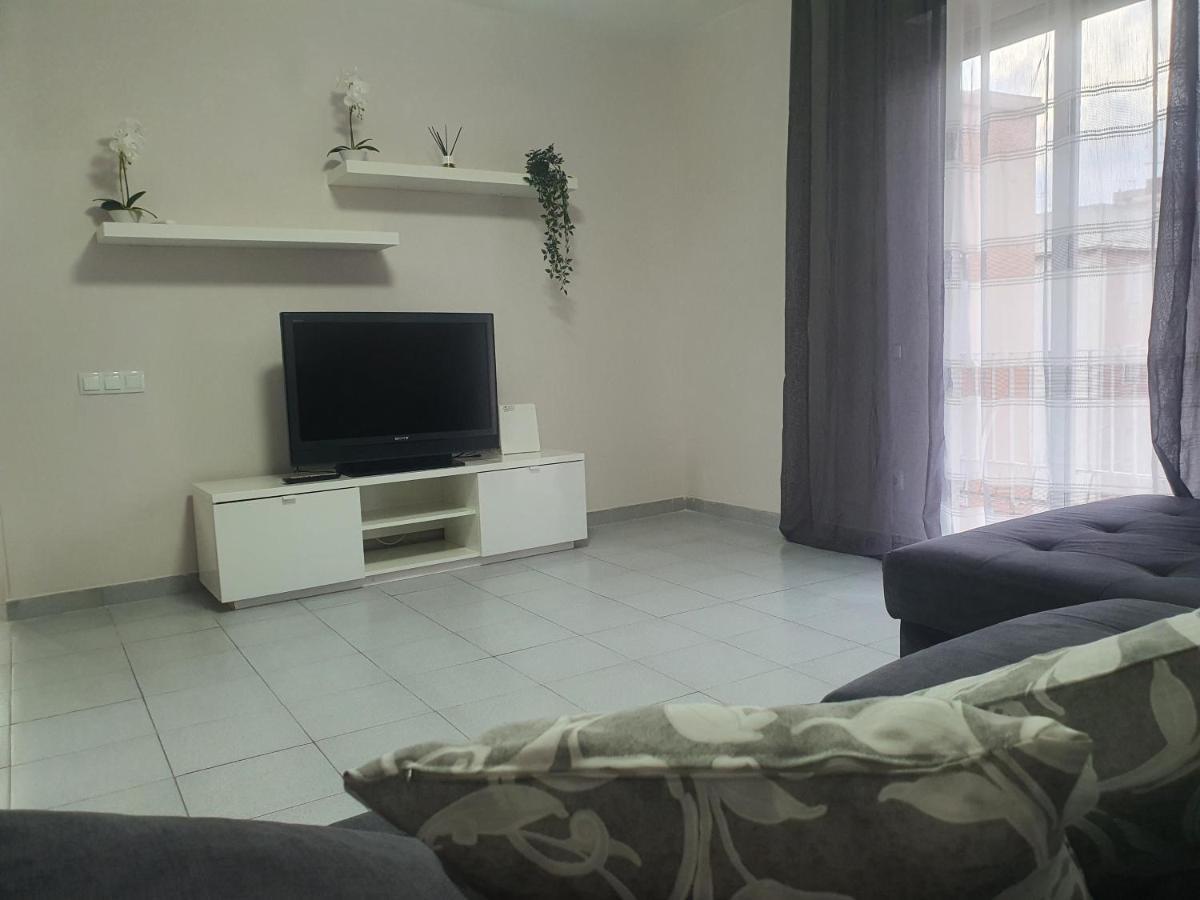 Apartamento Rio Turia Lägenhet Valencia Exteriör bild